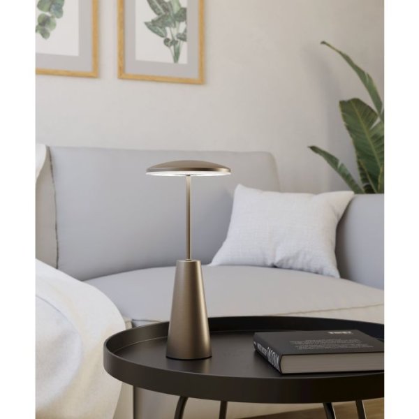 Piccola 28cm Bronzen Draagbare Van Eglo - De lamp is eenvoudig te bedienen met een touchdimmer en wordt opgeladen via USB, waardoor de lamp draadloos is en eenvoudig mee te nemen.