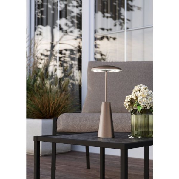 Piccola 28cm Bronzen Draagbare Van Eglo - De lamp is eenvoudig te bedienen met een touchdimmer en wordt opgeladen via USB, waardoor de lamp draadloos is en eenvoudig mee te nemen.
