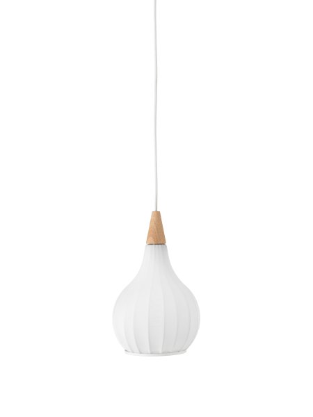 Drops Ø17 Wit hanglamp Van Halo Design - Het is aan te raden om er meerdere op een rij of in een groep boven de eettafel te plaatsen.