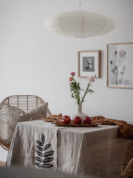 Yuni Lampenkap Excl. Ophangsysteem Ø58 Wit hanglamp Van PR Home - Yuni is een ellipsvormige figuur met een diameter van 58 cm en een hoogte van 23 cm.