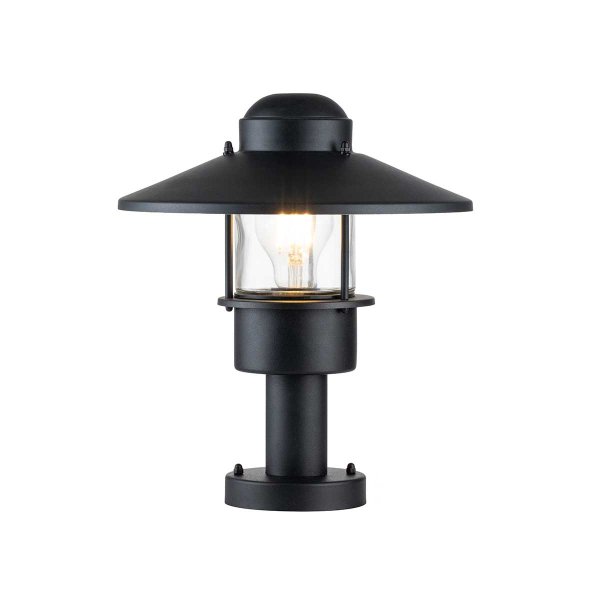 Klampenborg 32cm Zwart Van Elstead Lighting - Tillverkad av rostfritt st&aring;l i svart finish och glas, erbjuder den en robust konstruktion som st&aring;r emot v&auml;der och vind.