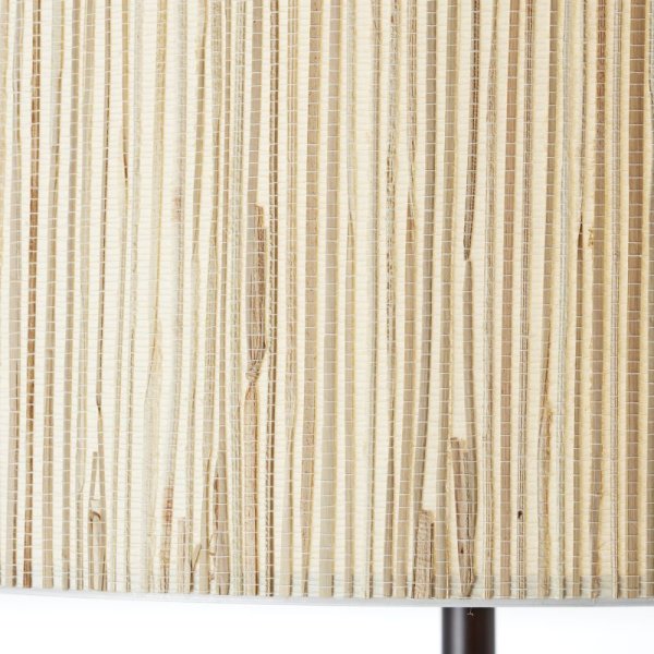 Wimea Natuur vloerlamp Van Brilliant - Dit natuurlijke en duurzame materiaal groeit snel, kan worden verbouwd op grond die niet geschikt is voor voedselproductie en geeft een warme en natuurlijke uitstraling aan het interieur.