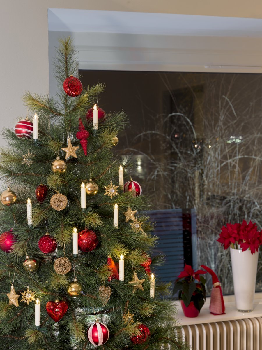 Uitbreidingsset 5LED op batterijen Wit Van Konstsmide - Dankzij de handige clipjes kun je de lampjes gemakkelijk en zonder zichtbare snoeren aan de takken van de kerstboom bevestigen.