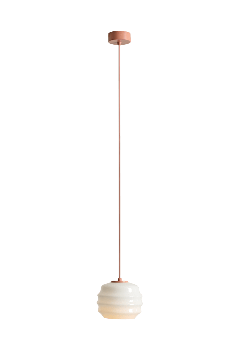 Puff Ø16 Koraal hanglamp Van Artera - Puff is een charmante plafondlamp die zachte vormen combineert met een modern en stijlvol design.