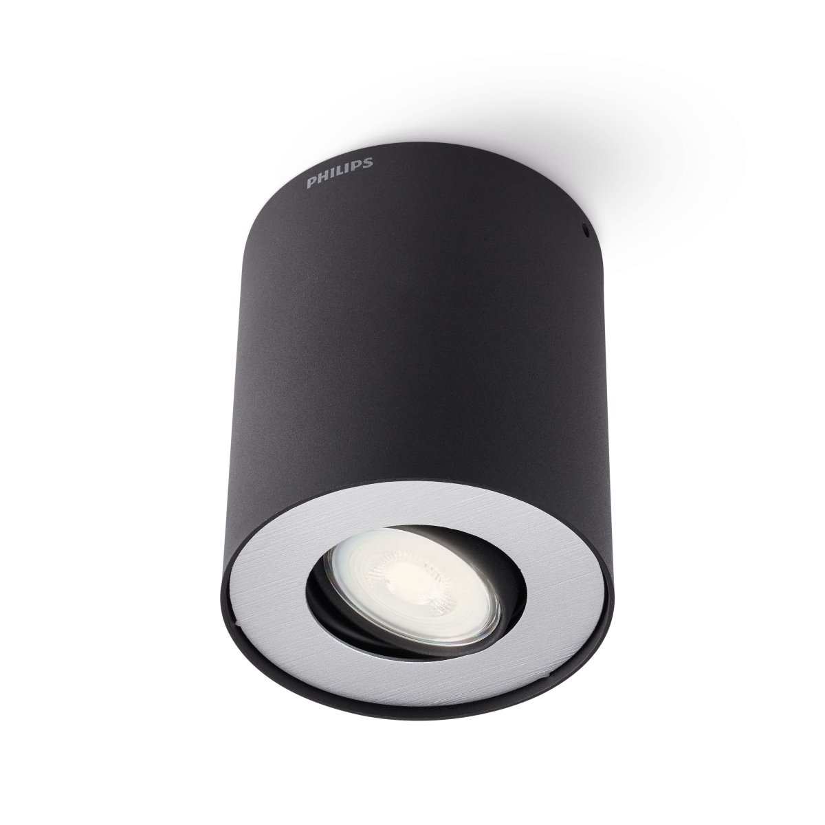 Pillar Zwart spot Van Philips - Deze spot van Philips is praktisch in huis.