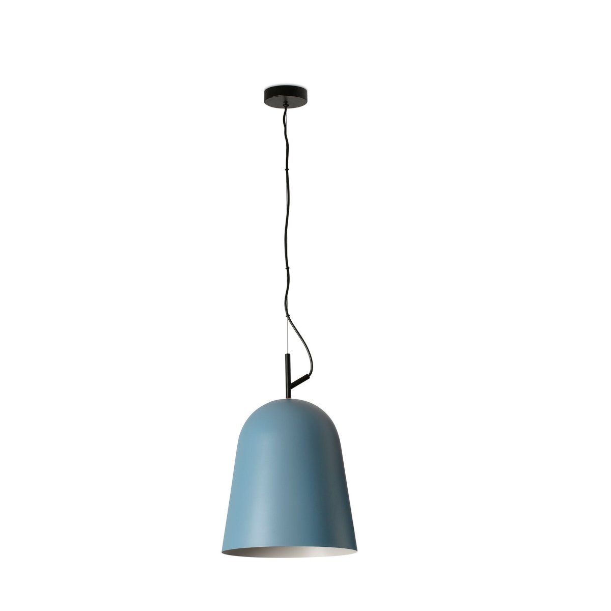 Studio Ø30 Blauw hanglamp Van Faro Barcelona - Studio is een elegante hanglamp in blauw, ontworpen door Nahtrang met inspiratie uit de klassieke lijnen van de jaren 50 - tijdloze esthetiek in een moderne vintage stijl.
