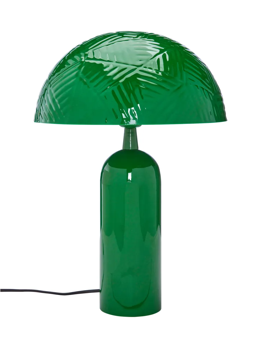 Carter 45cm Groente tafellamp Van PR Home - Carter is gemaakt van metaal met een glanzende groene afwerking, de kap heeft een diameter van 31 cm en is voorzien van een decoratief gehamerd patroon.