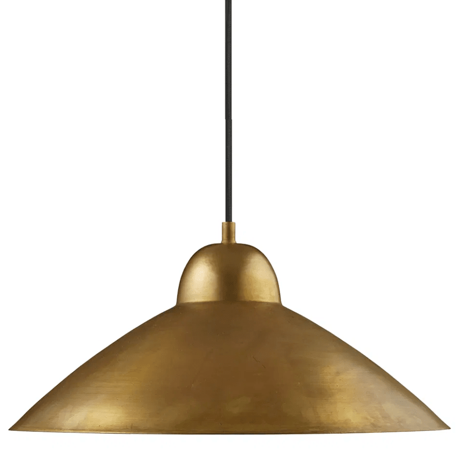 Studio Ø40 Ruw messing hanglamp Van H. Skjalm P - De Studio hanglamp met messing frame is een elegante plafondlamp met een eenvoudig en mooi silhouet.