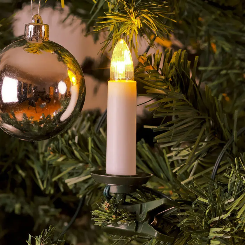 Kerstboomverlichting, warm wit, 16LED, 12m Groente Van Konstsmide - Traditionele 12 meter lange kerstboomverlichting met 16 warmwitte LED-lampjes die een zacht, sfeervol licht verspreiden.