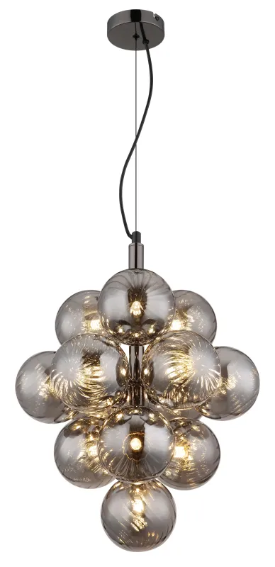 Conor Ø40 Rookkleurig hanglamp Van Globo Lighting - Den har 13st dekorativa r&ouml;kf&auml;rgade glaskupor som alla omfamnar en ljusk&auml;lla vilket skapar en fin och harmonisk ljusspridning i rummet.