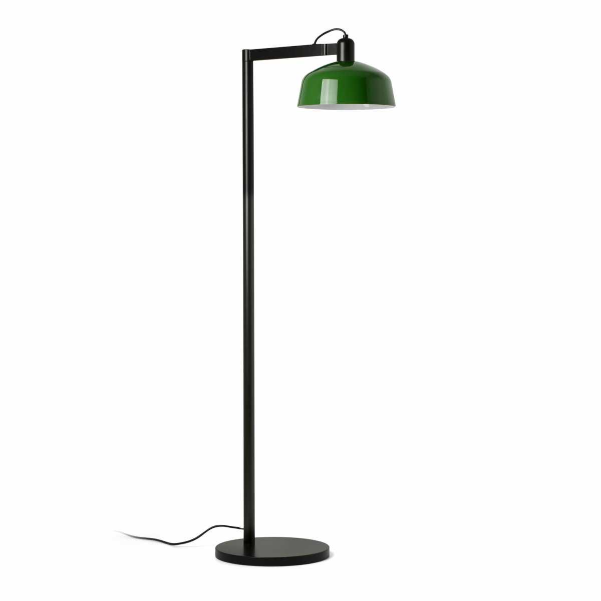 Tatawin Groente vloerlamp Van Faro Barcelona - Tatawin is een staande lamp met een zwarte structuur en een groene metalen kap die gericht licht geeft.