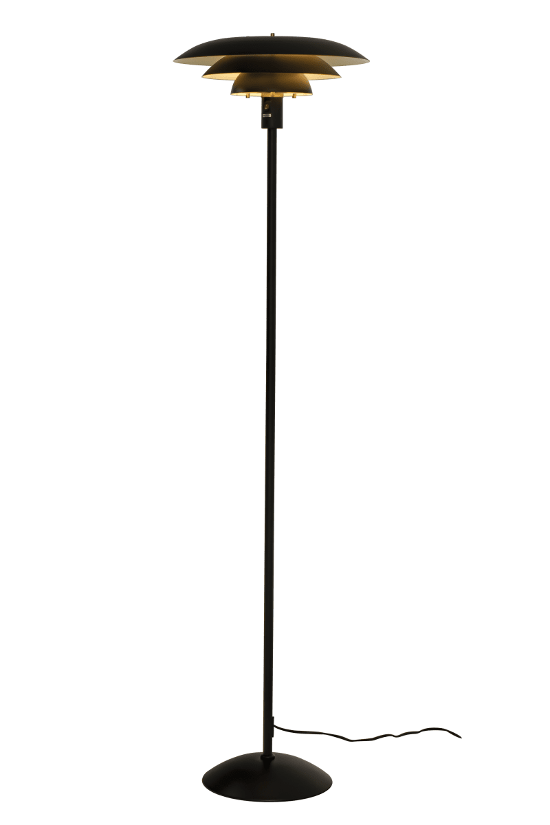 Epsilon Zwart vloerlamp Van Aneta Lighting - De Epsilon vloerlamp heeft een klassiek design met zwarte metalen kappen in drie niveaus die het licht prettig verspreiden en verblinding voorkomen.