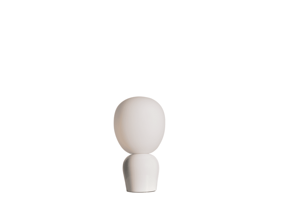 Buddy 34cm Wit tafellamp Van Belid - Met zijn gelijkmatige lichtverspreiding en verfijnde design wordt Buddy een natuurlijk onderdeel van het huis, een metgezel die licht en karakter verspreidt voor generaties.