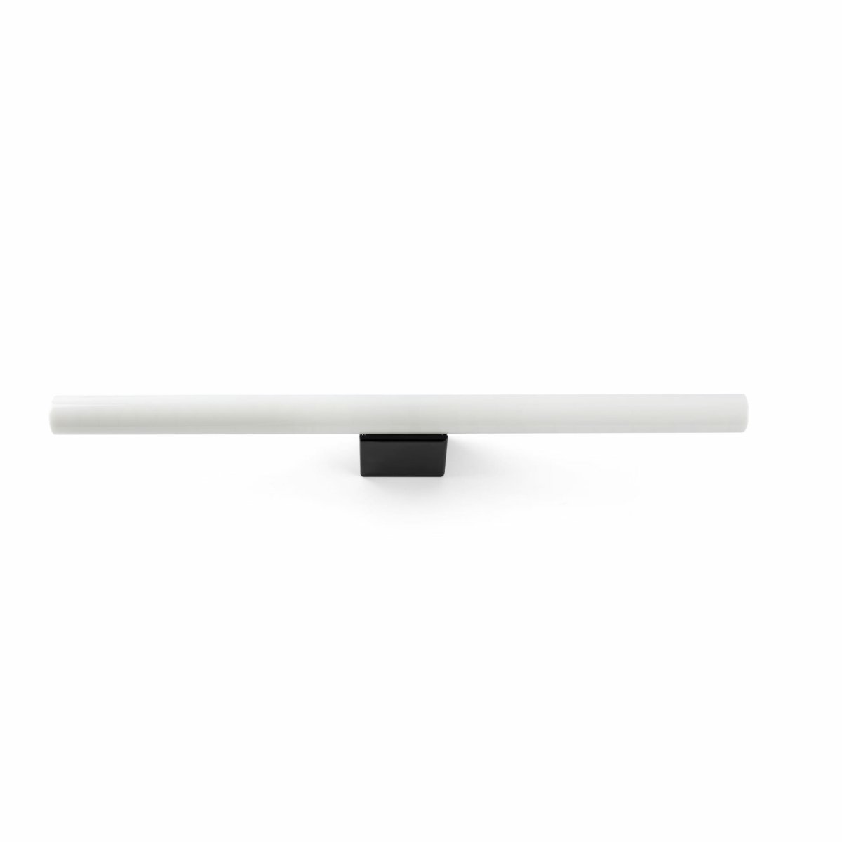 Calma 50cm Zwart badkamerlamp Van Faro Barcelona - Calma is een wandlamp met een zwarte afwerking, perfect voor algemene verlichting in bijvoorbeeld keukens, gangen of gangen.