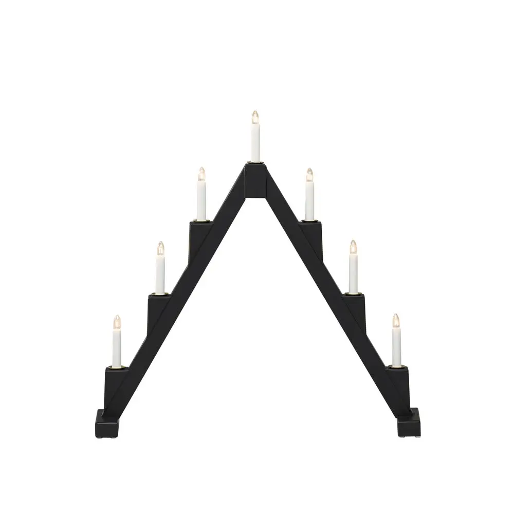 Candelabra 7 Lights Zwart Van Konstsmide - Opvouwbare elektrische kandelaar met 7 kaarsen, gemaakt van zwart geverfd hout, versierd met messing ringen rond elke kaars voor een elegante toets.