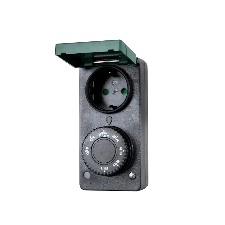 Schemeringsschakelaar Met Timer Van Airam - Het schemerrelais voelt wanneer het donker wordt en schakelt in.