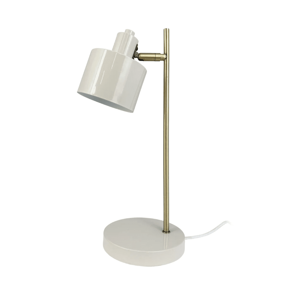 Ocean 43cm Beige bureaulamp Van Dyberg Larsen - De Ocean tafellamp van Dyberg Larsen is een door de jaren 50 geïnspireerde lamp met een charmant retrodesign en een modern tintje.
