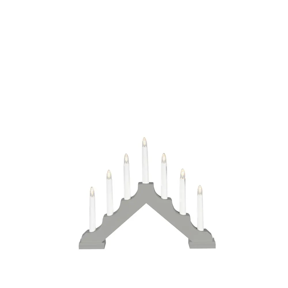 Candelabra 7 Lights Grijs Van Konstsmide - Cre&euml;er een sfeervolle kerst met deze op batterijen werkende adventskaarsenhouder van matgrijs hout.