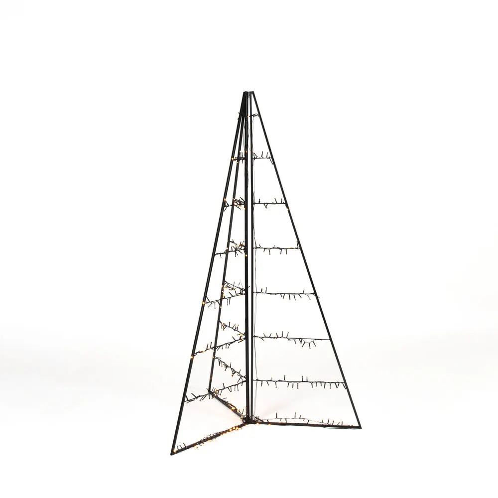 Metalen Decoratie Pyramide 150cm Zwart Van Konstsmide - Met 279 warme amberkleurige LED-lampjes verspreidt het een elegant licht en cre&euml;ert het een magische sfeer.