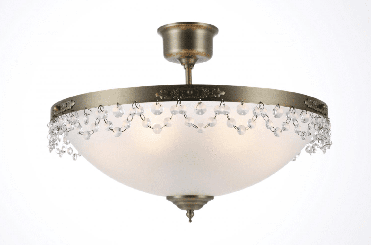 Fanny Ø46 Antiek messing plafondlamp Van Norrsken Design - De met de hand geslepen Klasse 1 K9-kristallen zorgen voor een verfijnde toets die de elegantie van de kamer vergroot.