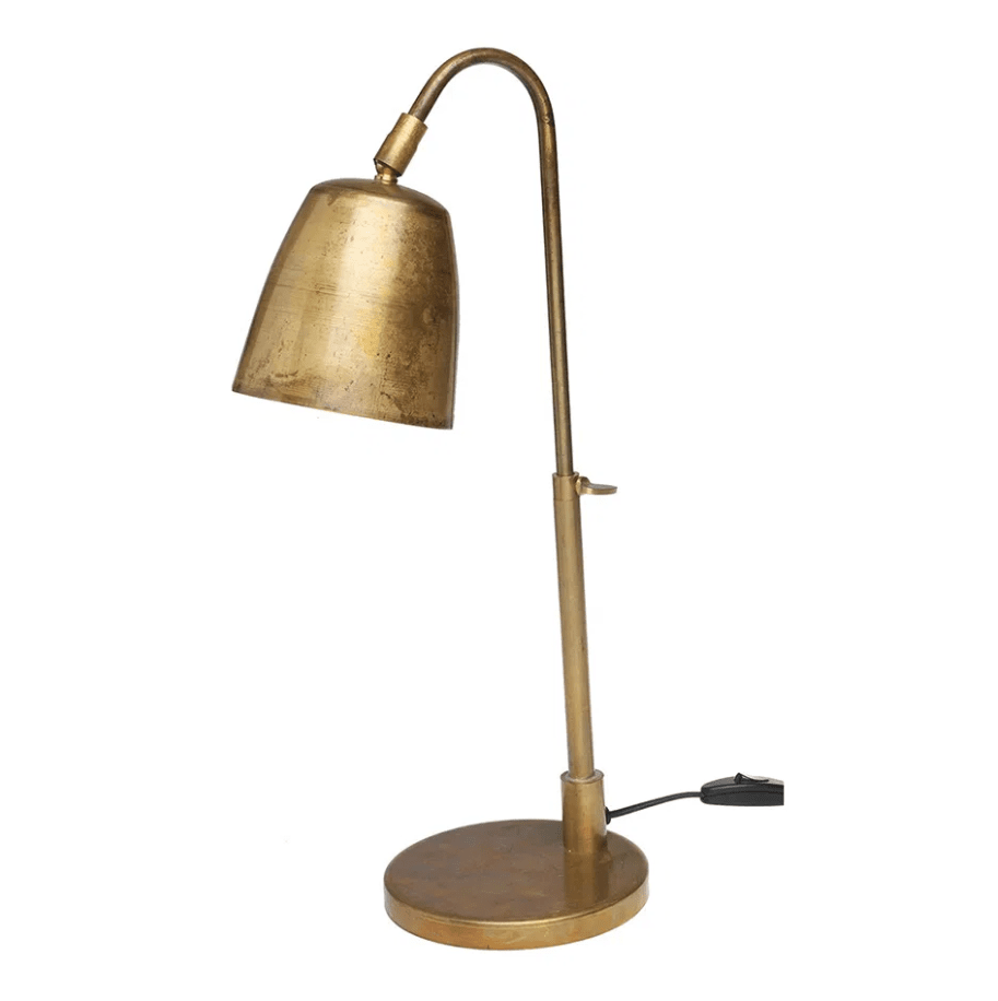 Lumi 43cm Ruw messing bureaulamp Van H. Skjalm P - De Lumi tafellamp in messing van H.