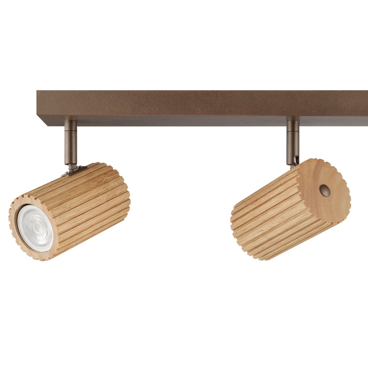 Lakewood 4 Bruin spot Van Brilliant - De combinatie van hout en metaal geeft de lamp een moderne maar natuurlijke uitstraling.