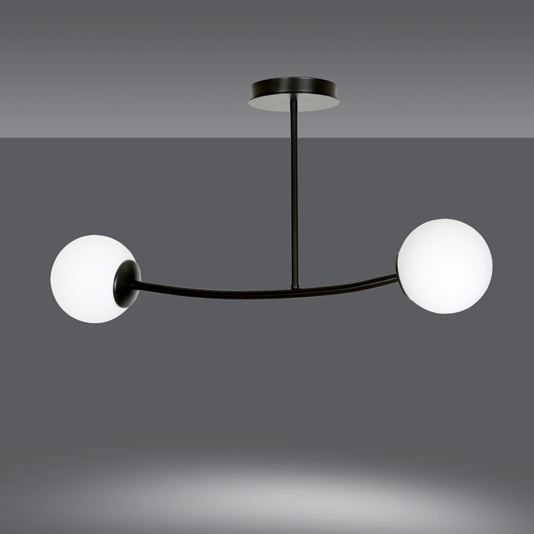 Halldor 80cm Zwart plafondlamp Van Emibig Lighting - Het komt vooral mooi tot zijn recht in de woonkamer of hal, waar het een unieke en uitnodigende sfeer cre&euml;ert.