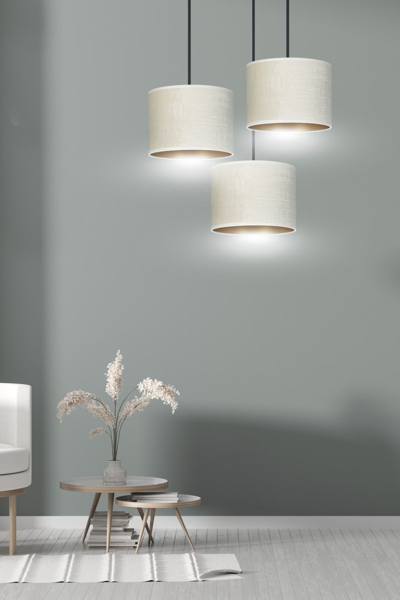 Hilde Ø50 Beige hanglamp Van Emibig Lighting - Dankzij de eenvoudige constructie en het elegante kleurenschema is Hilde een veelzijdige keuze die past in veel verschillende kamers en stijlen.