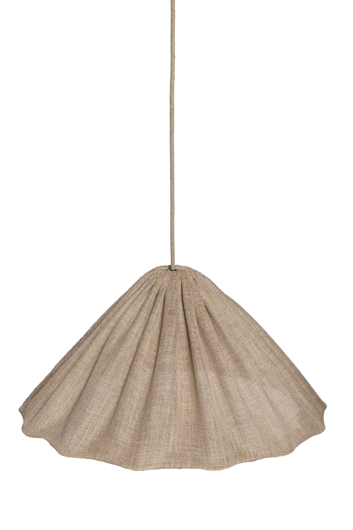 Fuji Lampenkap Excl. Ophanging Ø58 Beige hanglamp Van Alde & Lind - De beige stof met het licht ruwe, gestructureerde oppervlak geeft de lampenkap bovendien een prachtige gloed als een traan.