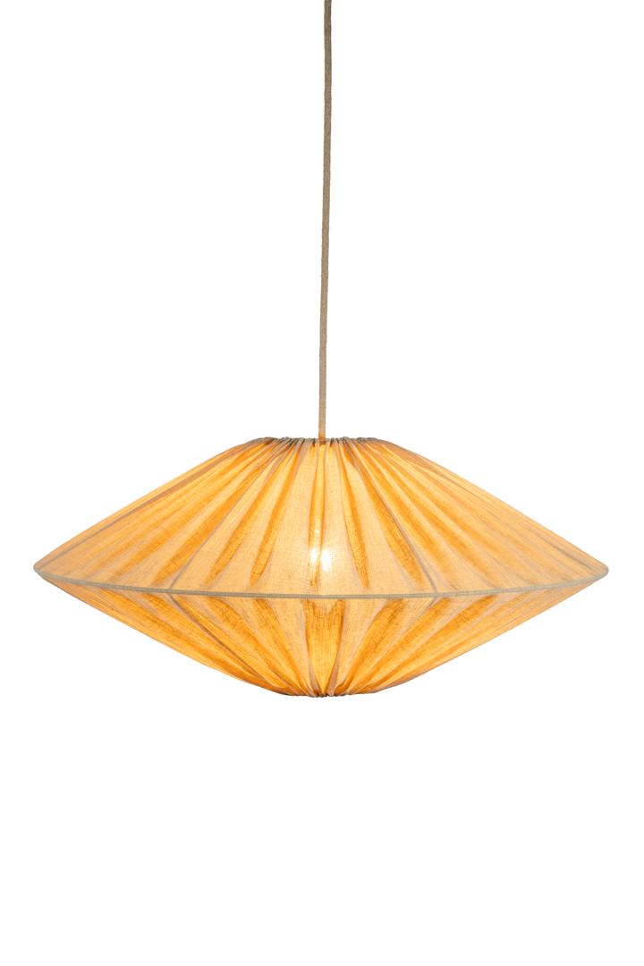 Figo Lampenkap Excl. Ophanging Ø58 Zand hanglamp Van Alde & Lind - De stof is gemaakt van gerecycled polyester, maar heeft een mooie "linnenlook" in de kleur "zand".