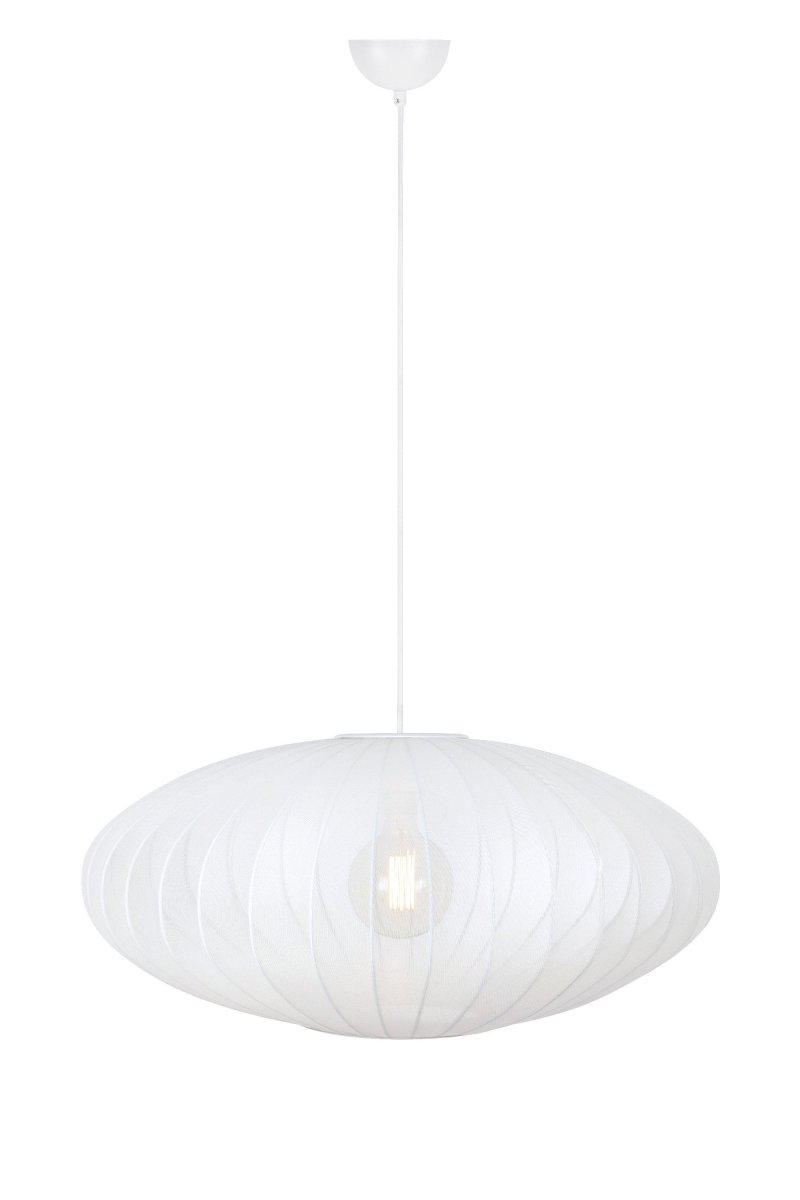 Florence Ø75 Wit hanglamp Van Markslöjd - Florence is een stijlvolle en grote ovale plafondlamp met een witte textielen kap die een aangenaam algemeen licht verspreidt.