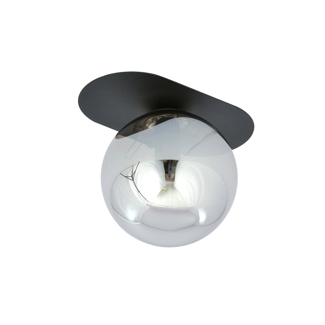 Plaza 20cm Zwart plafondlamp Van Emibig Lighting - Plaza is een stijlvolle plafondlamp met een strakke, industriële uitstraling die de ruimte een moderne look geeft.