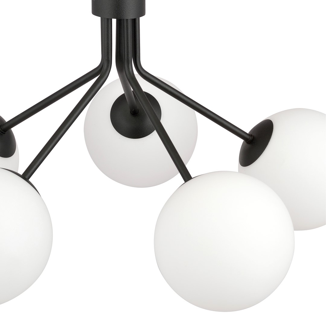 Nova Ø57 Wit hanglamp Van Emibig Lighting - Hangend boven een tafel of in de keuken; Het cre&euml;ert een unieke sfeer in de kamer.
