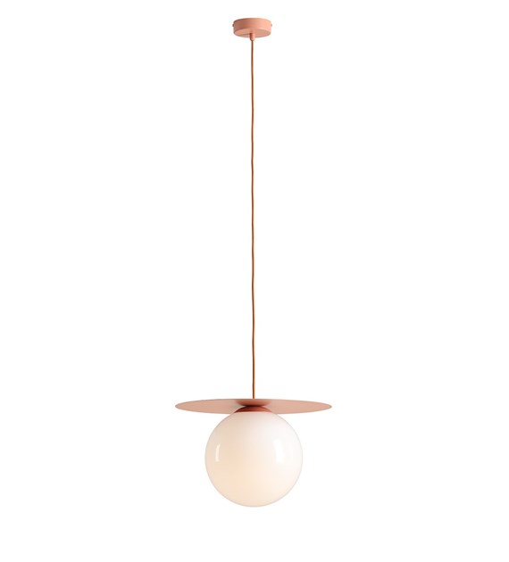 Loop Ø40 Koraal hanglamp Van Artera - Loop is een moderne hanglamp met een retrodesign in een mooie koraalroze kleur.