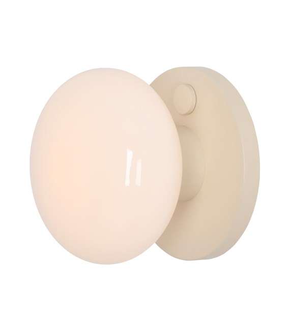 Flo Ø20 Romig wit wandlamp Van Artera - De Flo wandlamp in cr&egrave;mekleurig metaal met een witte glazen kap heeft een modern en stijlvol design en verspreidt een zacht en aangenaam licht.