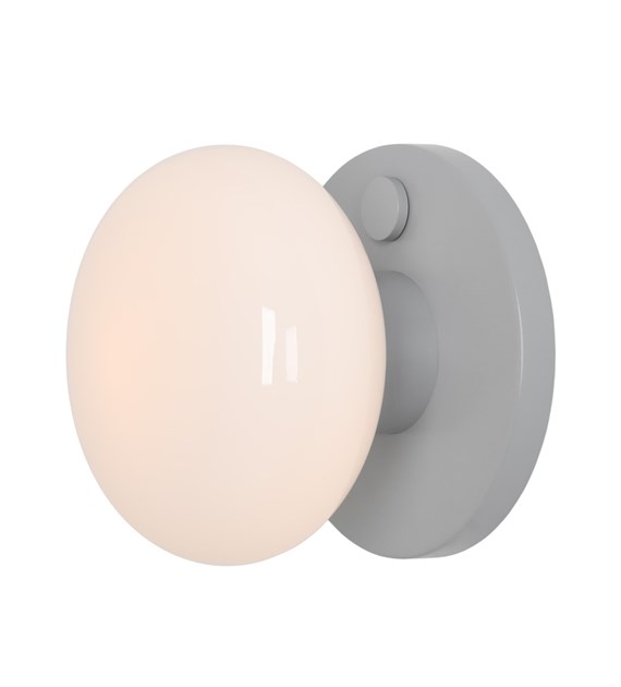 Flo Ø20 Grijs wandlamp Van Artera - De Flo wandlamp in grijs metaal met witte glazen kap heeft een modern en stijlvol design en verspreidt een zacht en aangenaam licht.