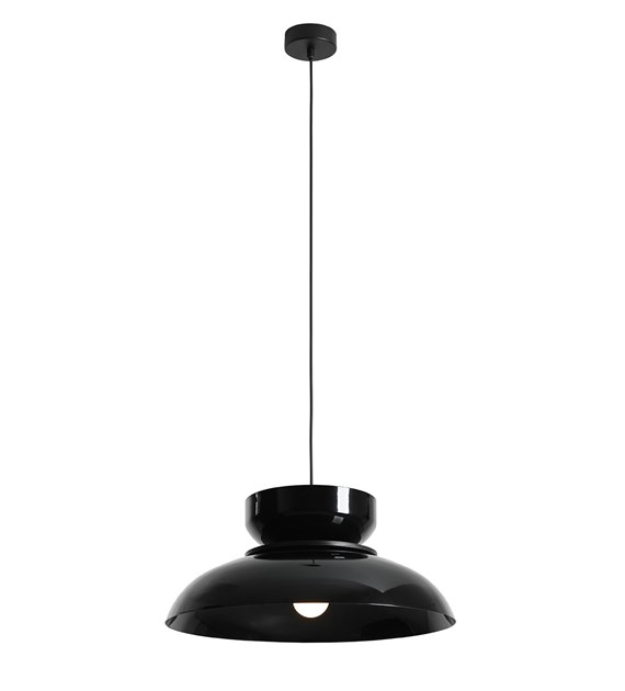 Aldo Ø47 Zwart hanglamp Van Artera - De zwarte kap zorgt voor een modern contrast, waardoor de lamp een elegante blikvanger is.