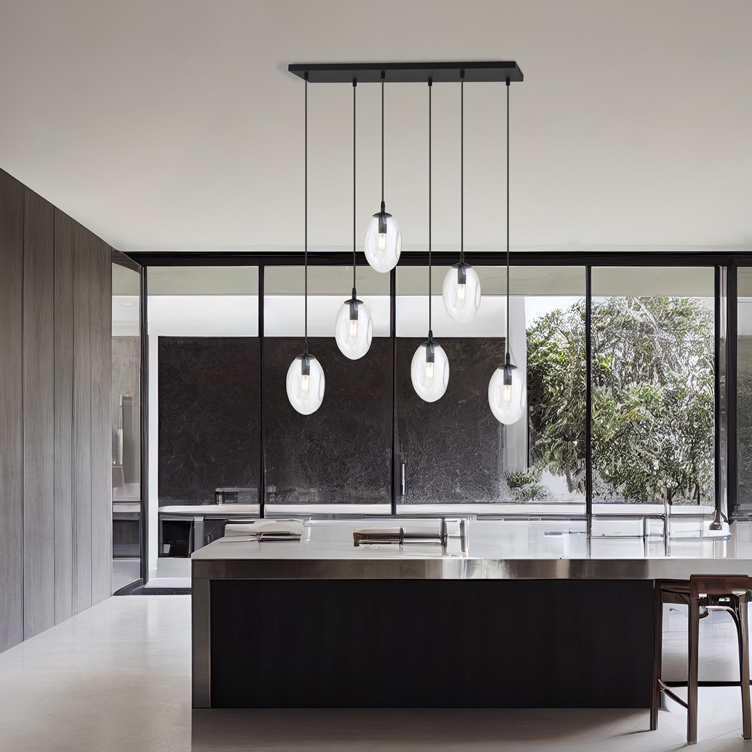 Astral 70cm Transparant hanglamp Van Emibig Lighting - Perfect boven de eettafel of in een open ruimte waar de lamp een natuurlijke blikvanger kan worden.