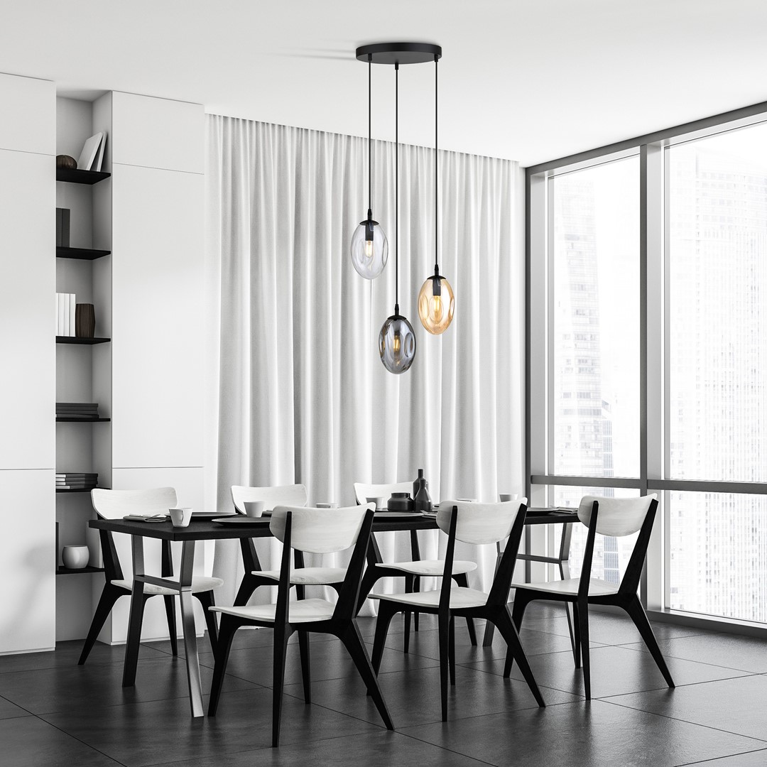 Astral Ø40 Veelkleurig hanglamp Van Emibig Lighting - De lampen zijn afgewerkt met veelkleurige glazen koepels die een warm en uitnodigend licht in de kamer verspreiden.