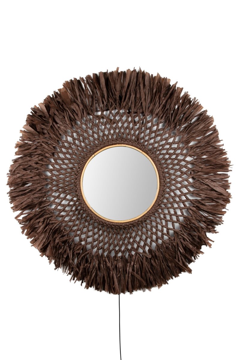 Spegel Ø90 Bruin wandlamp Van Globen Lighting - De lamp is gemaakt van dun bruin papier dat met de hand is dichtgebonden, heeft een spiegel in het midden en een klein houten ringetje als extra detail aan de bovenkant.