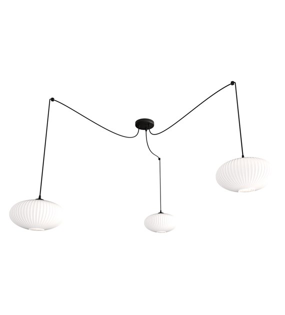 Origo 3xØ30 Wit hanglamp Van Emibig Lighting - De uitlopende snoeren cre&euml;ren samen met de opaal glazen koepels een harmonieus geheel, waardoor de kamer een warme en uitnodigende uitstraling krijgt.