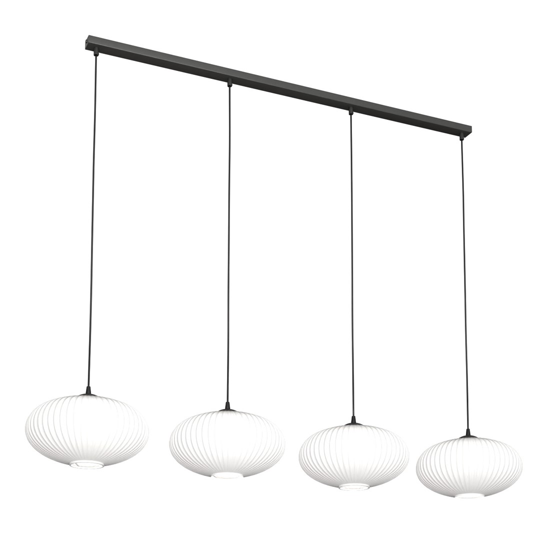 Coco 140cm Wit hanglamp Van Emibig Lighting - De stijlvolle opaalglazen koepels verspreiden een schitteringsvrij licht, waardoor de kamer een lichte en zachte uitstraling krijgt.