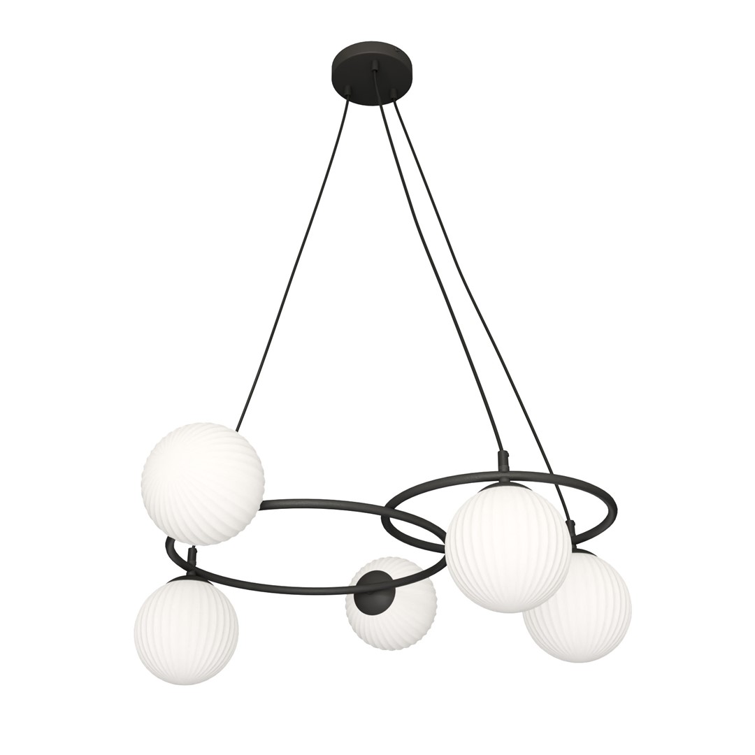 Libra 70cm Wit hanglamp Van Emibig Lighting - ringen die een lichte en harmonieuze uitstraling geven, terwijl de opaal glazen koepels een schitteringsvrij en aangenaam licht verspreiden dat een gezellige sfeer cre&euml;ert.