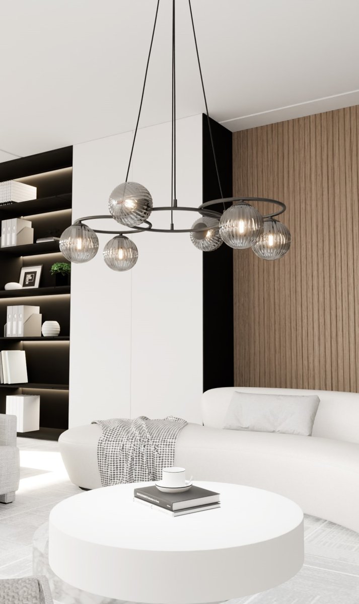 Libra 88cm Rookkleurig hanglamp Van Emibig Lighting - Het bestaat uit drie ringen die een lichte en harmonieuze uitstraling geven, terwijl de kappen van gerookt glas een warm en aangenaam licht verspreiden en zo een aangename sfeer cre&euml;ren.