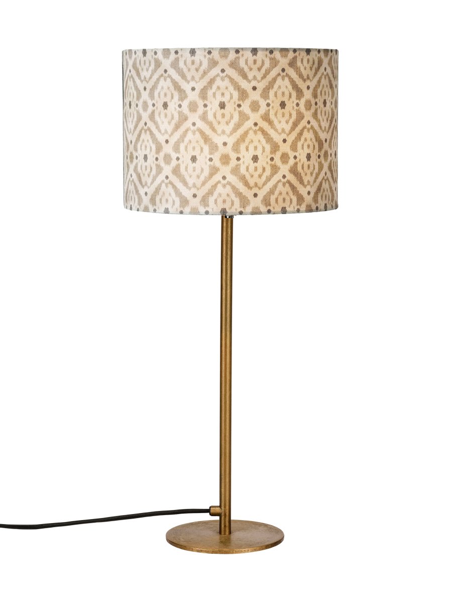 Base 58cm Messing/bruin tafellamp Van PR Home - De Base is een klassieke tafellamp met een tijdloos design.