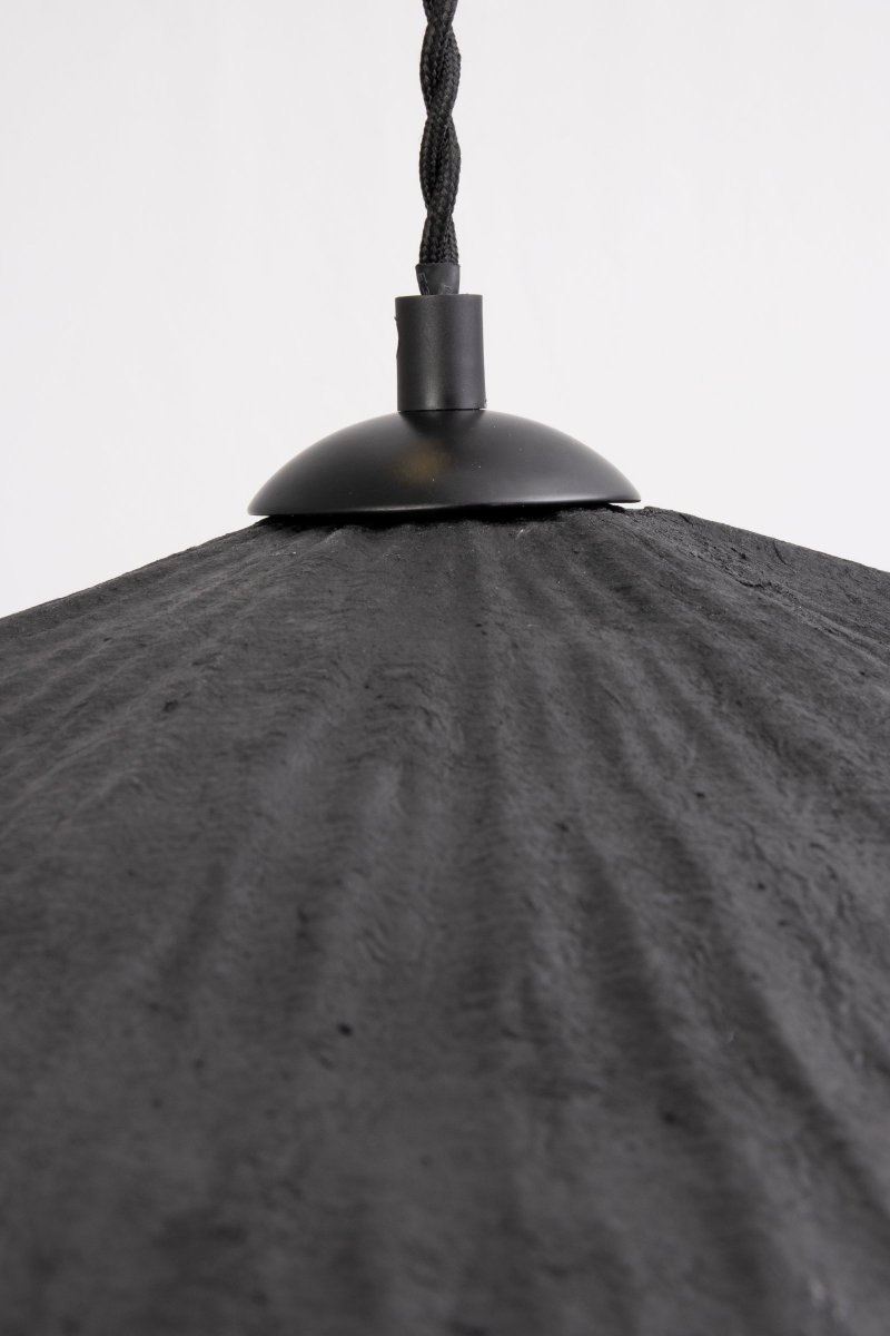 Tropez Ø60 Zwart hanglamp Van Globen Lighting - Deze lamp is handgemaakt van papier, wat betekent dat de vorm kan afwijken van onze productafbeeldingen.