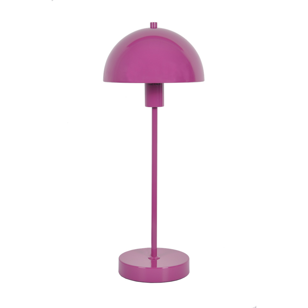 Vienda 48cm Paars tafellamp Van Herstal - De Vienda tafellamp heeft een klassiek en elegant design, waardoor de lamp jarenlang in huis gebruikt kan worden.