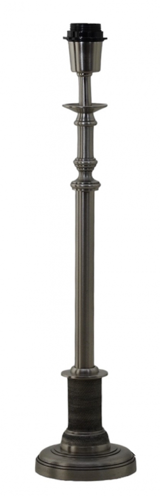  Cathrine 56cm Silver lampenvoet Van Hallbergs - Cathrine &auml;r en elegant lampfot i metall med en klassisk, h&ouml;g och sm&auml;cker design.