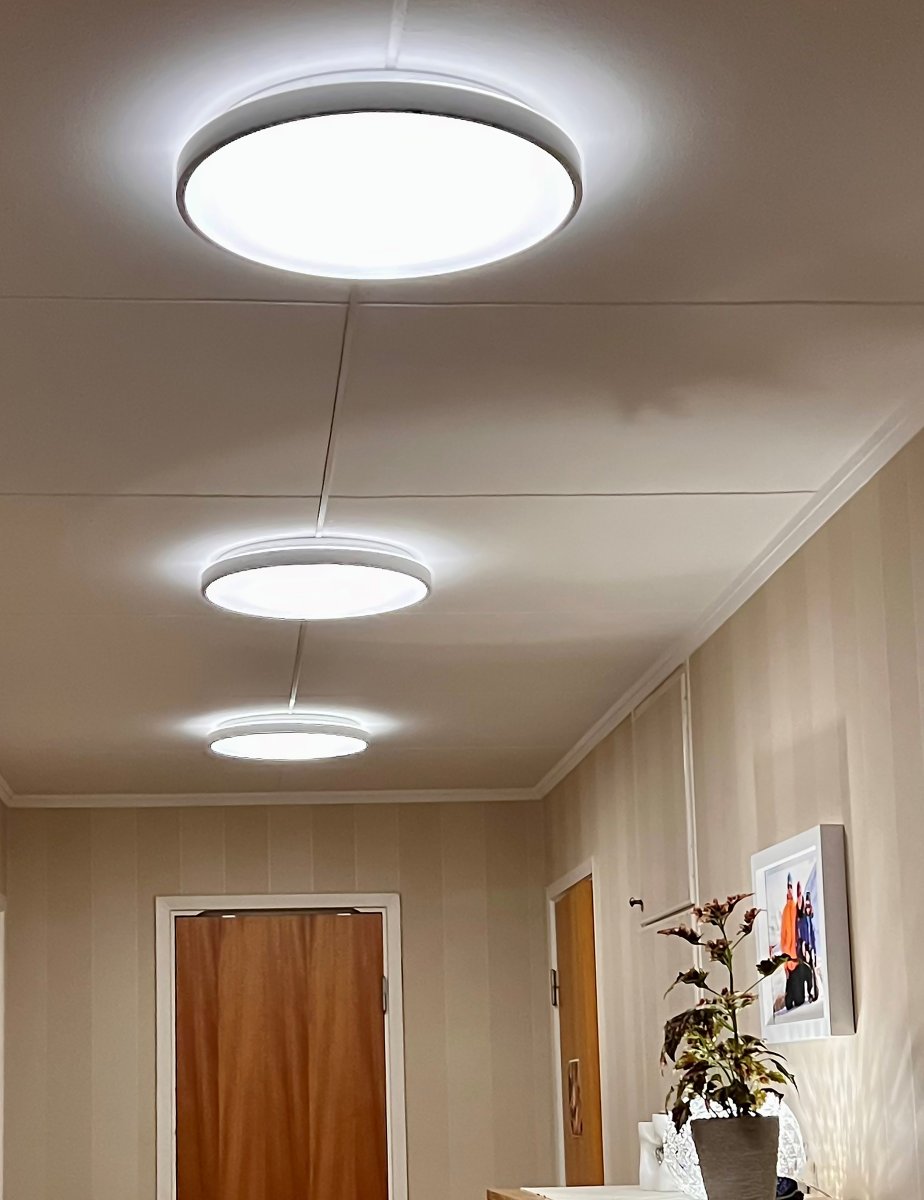 Anillo Ø40 Wit plafondlamp Van Aneta Lighting - De Anillo plafondlamp is de perfecte oplossing voor uw huis als u op zoek bent naar een stijlvolle en discrete plafondlamp die uw kamers kan opfleuren.