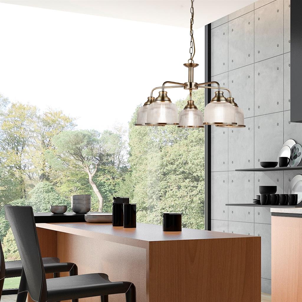 Bistro Ø58 Antiek messing hanglamp Van Searchlight - Bistro is een stijlvolle hanglamp met een stevig frame die je keuken of eetkamer een moderne maar tijdloze uitstraling geeft.